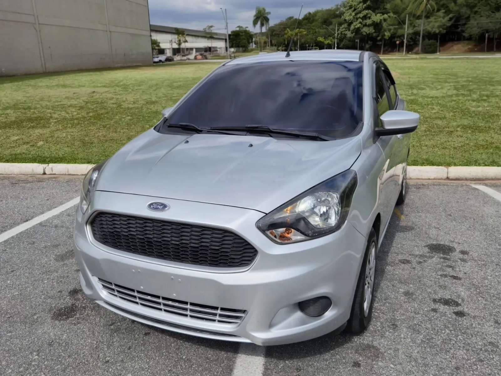 FORD KA SE PLUS 1.0 FLEX -UNIDO DONO* O MAIS NOVO DO BRASIL 2018 à venda em Rio do Sul – SC